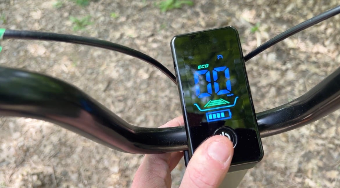 Zentrales LED-Display im Eco-Modus
